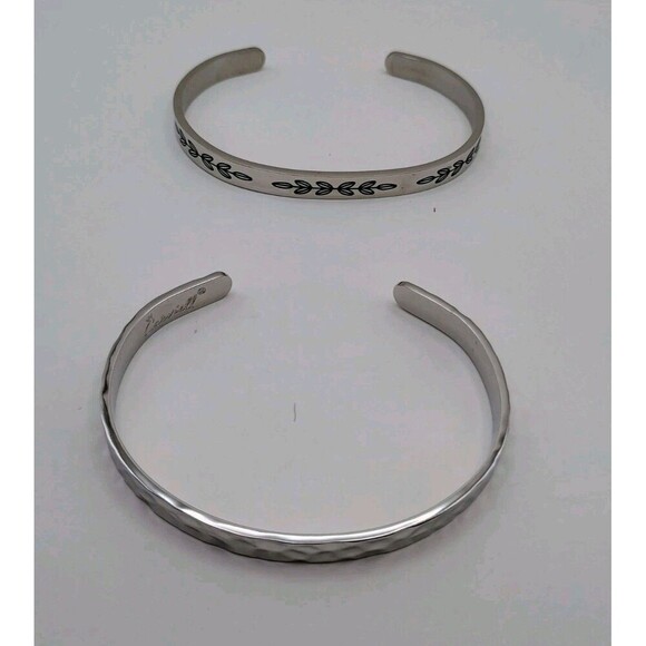 Jewelry - Stainless Steel Cuff Motivation Bracelets 2pc With Engraving Inside - Carviell